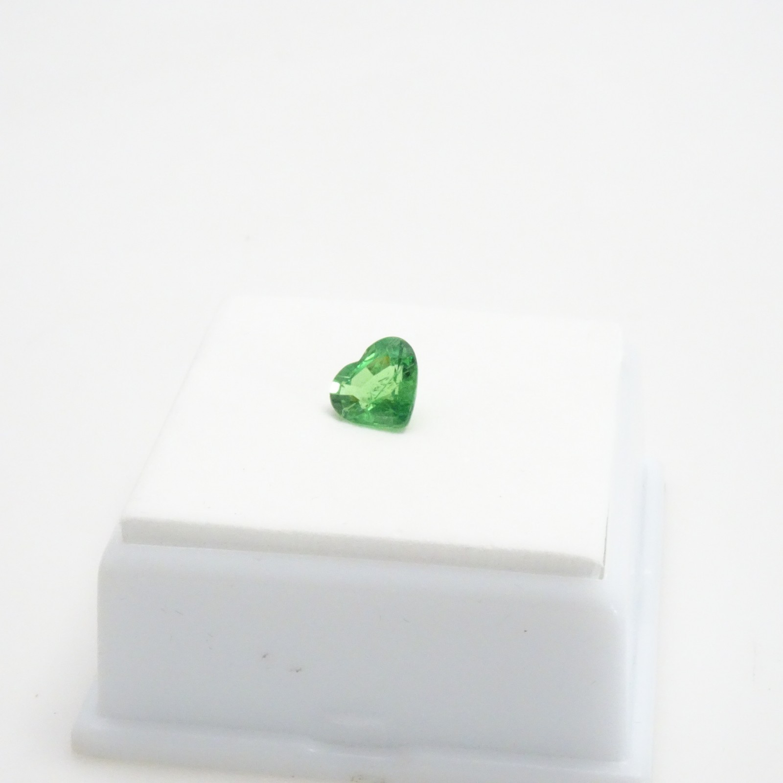 Tsavorite Garnet – 1.20ct – Heart Shape – 6.34×7.16mm – Tsavorite Loose Gemstone