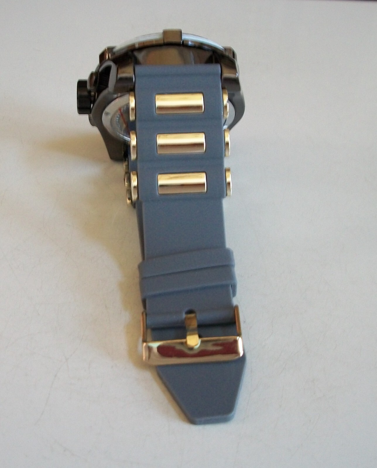 MEN’S TECNO SPORT HEMATITE, GRAY & GOLD SILICONE BAND HIP HOP FASHION WATCH