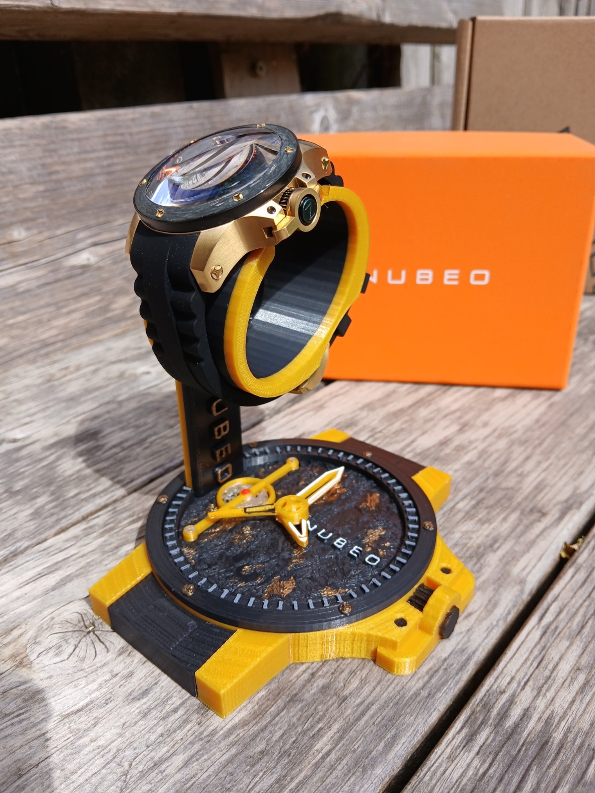 Nubeo Curiosity Evolution Automatic NB-6066-02 With One Off Stand