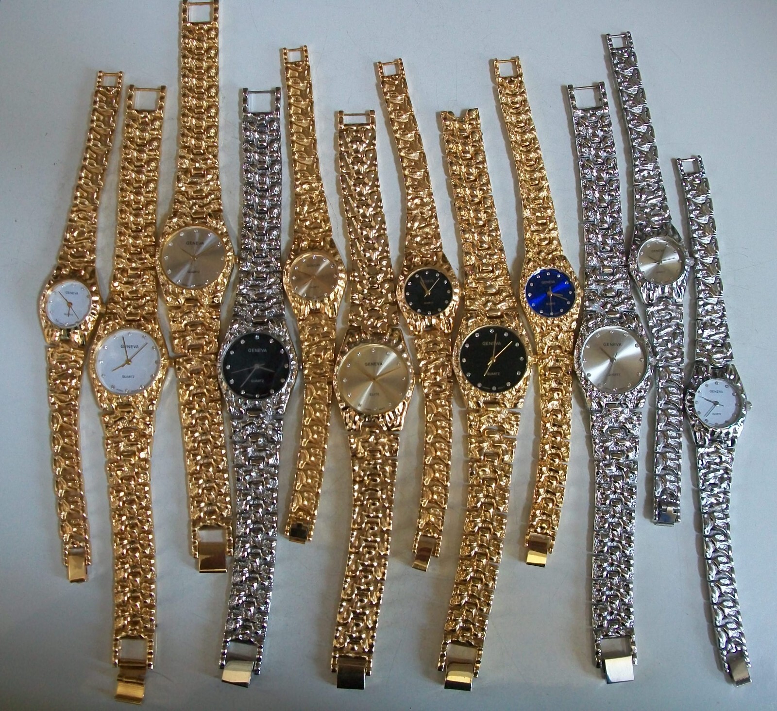 Geneva Gold Or Silver Finish Nugget Style Bracelet Fashion Men Or Women Watch