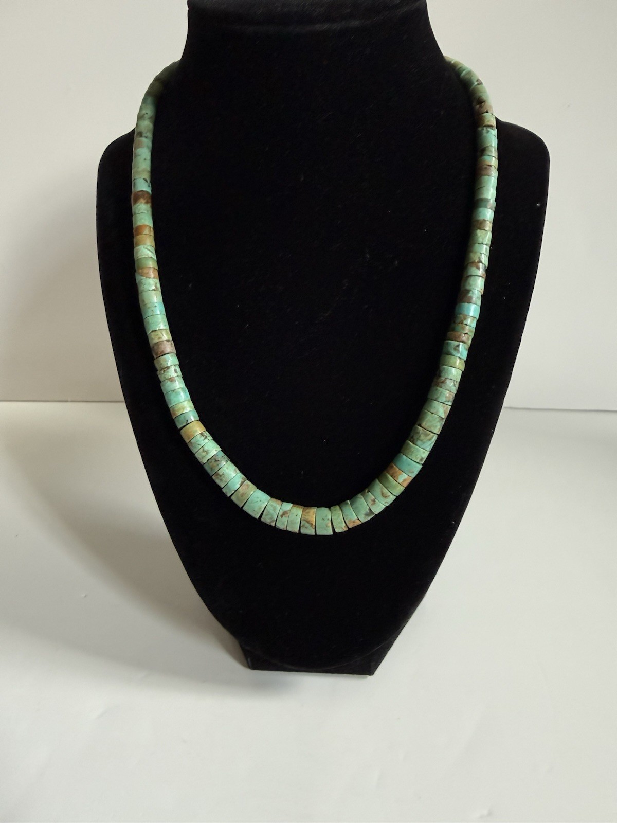 Vintage Graduated Turquoise Heishi Necklace 19.5”
