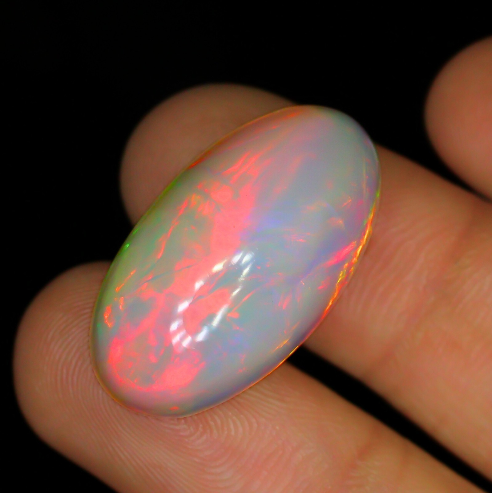 Natural Opal Cabochon 21.65 Ct Natural Welo Opal Gemstone 27×14.50×11.50mm