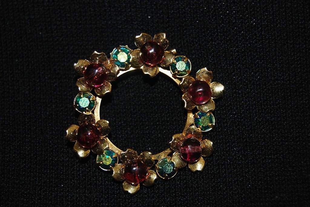 WONDERFUL VINTAGE SET OF THREE ASSORTED PINS OR BROOCHES AS PER PICTURES # M-027