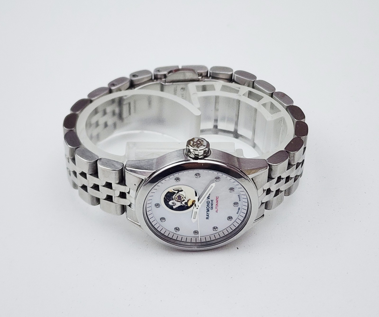 Women’s SWISS AUTOMATIC Watch RAYMOND WEIL “Freelancer” 2410. Marked Diamonds