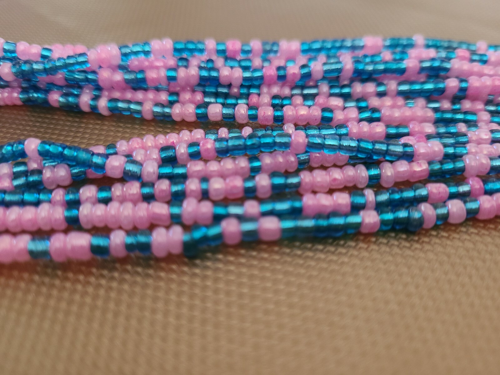 Single strand tie-on waist beads