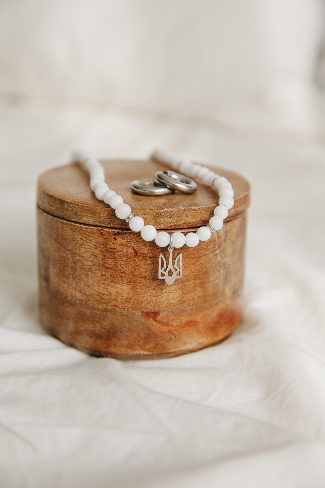 Ukrainian Gemstone Necklace with Tryzub Pendant white jade Trident white Choker