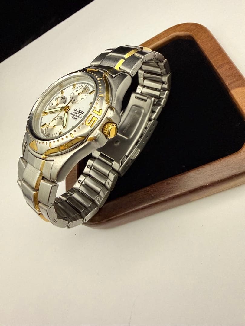 CASIO MTD-1046 10BAR Water Resistant Quartz Watch with Date Display M67