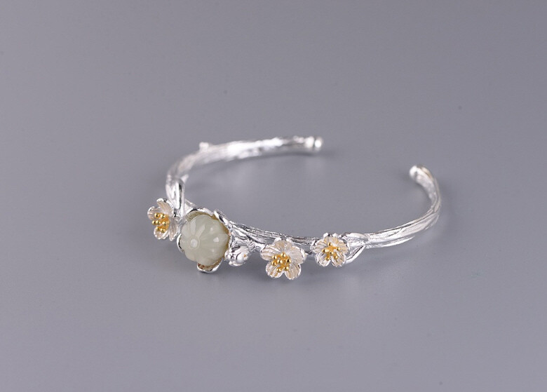 I05 Silver 925 Flower Branch Bangle and White Jade Flower