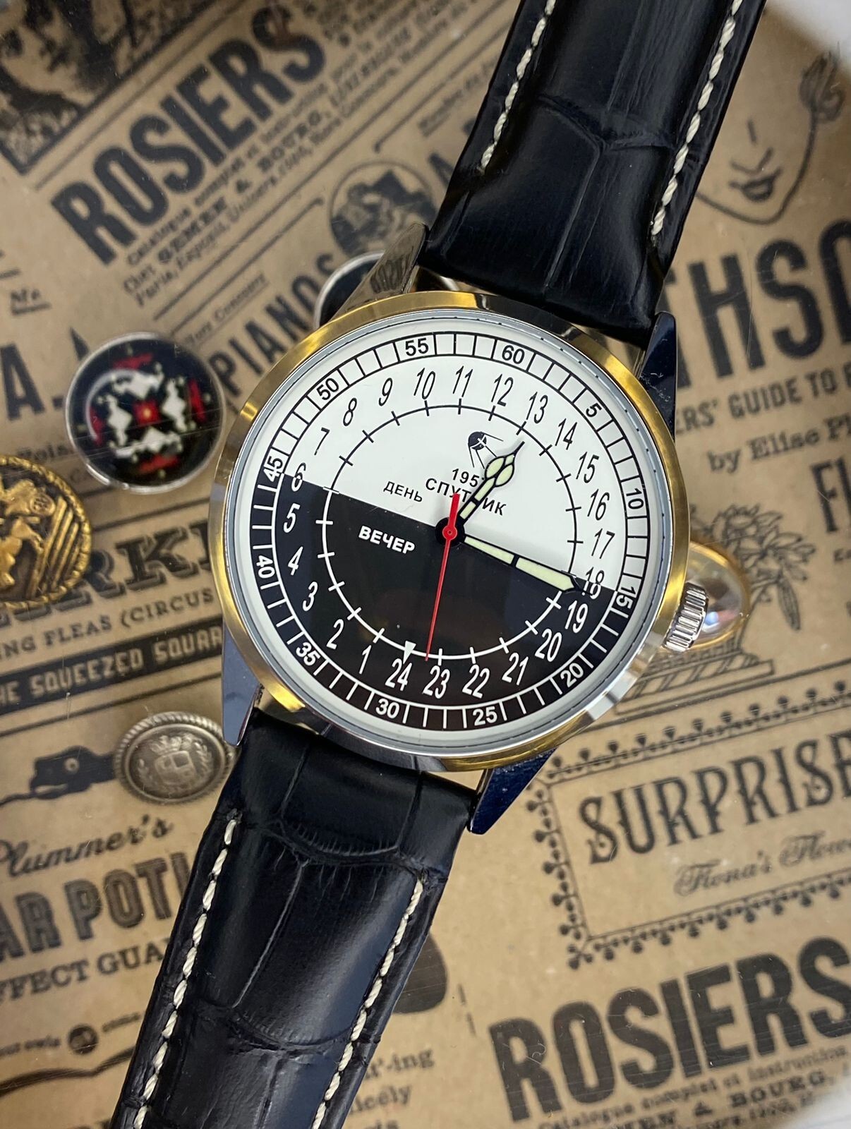 Vintage Watch Raketa 24h Sputnik Mechanical Wrist Men’s Russian Soviet USSR Day