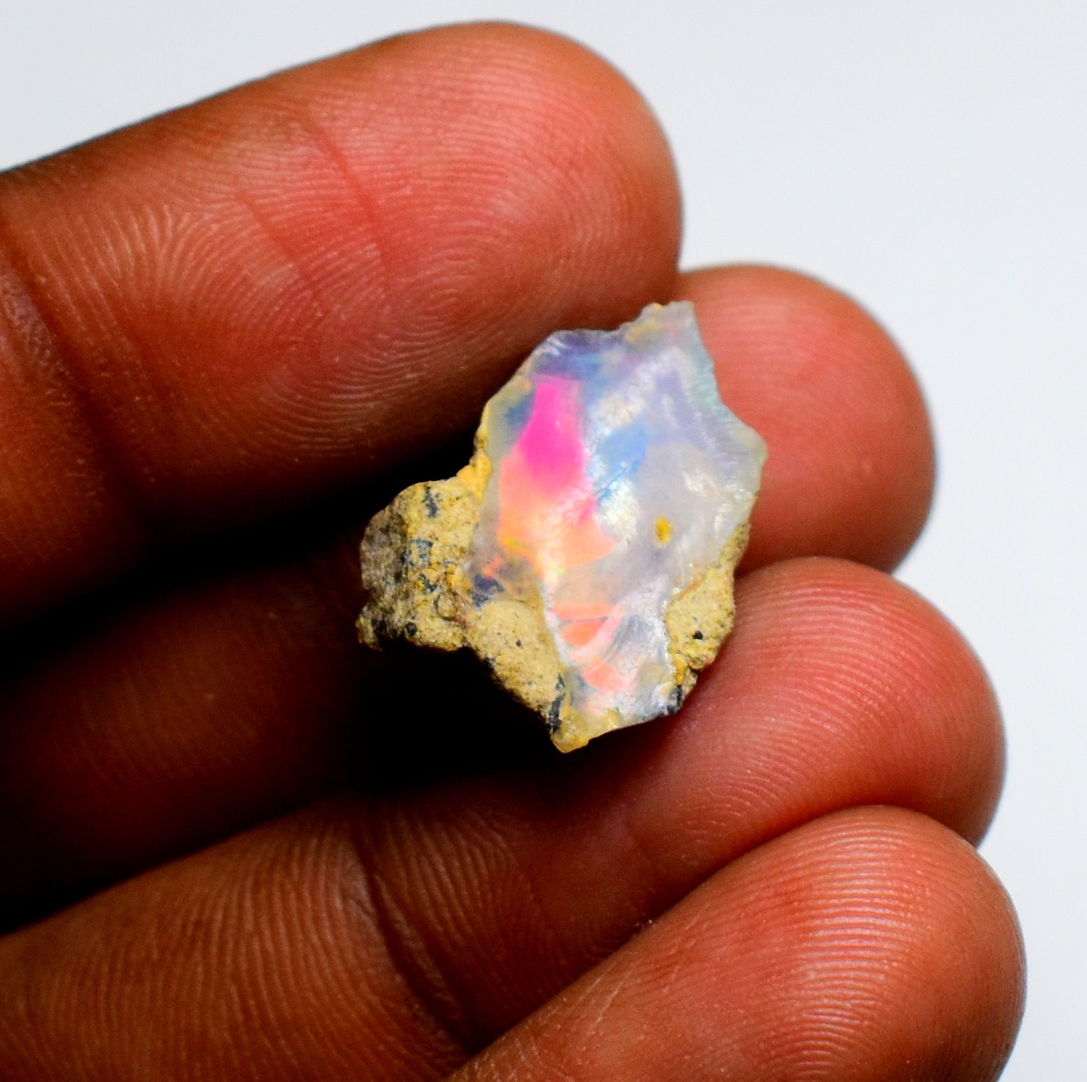 Natural Ethiopian Opal Rough, Multi Fire White Opal Raw 6.40 Cts 18×14 mm