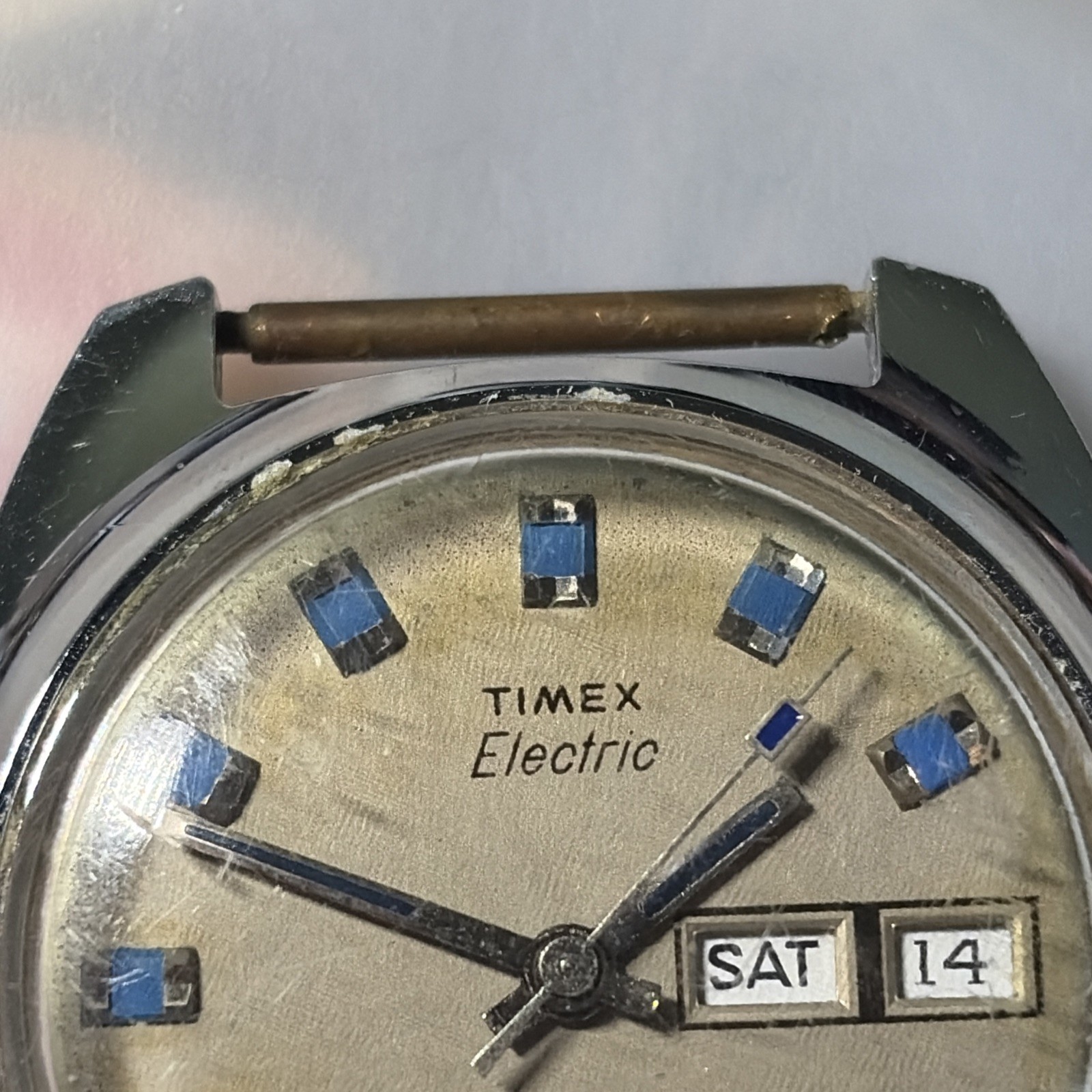 Vintage Men’s TIMEX Electric Dynabeat Day/Date, Blue Indices For Parts/Repair