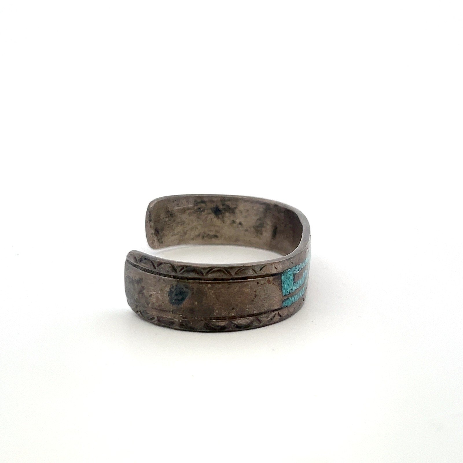 Silver Vintage Native Southwestern 13.4mm Inlaid Turquoise Cuff Bracelet