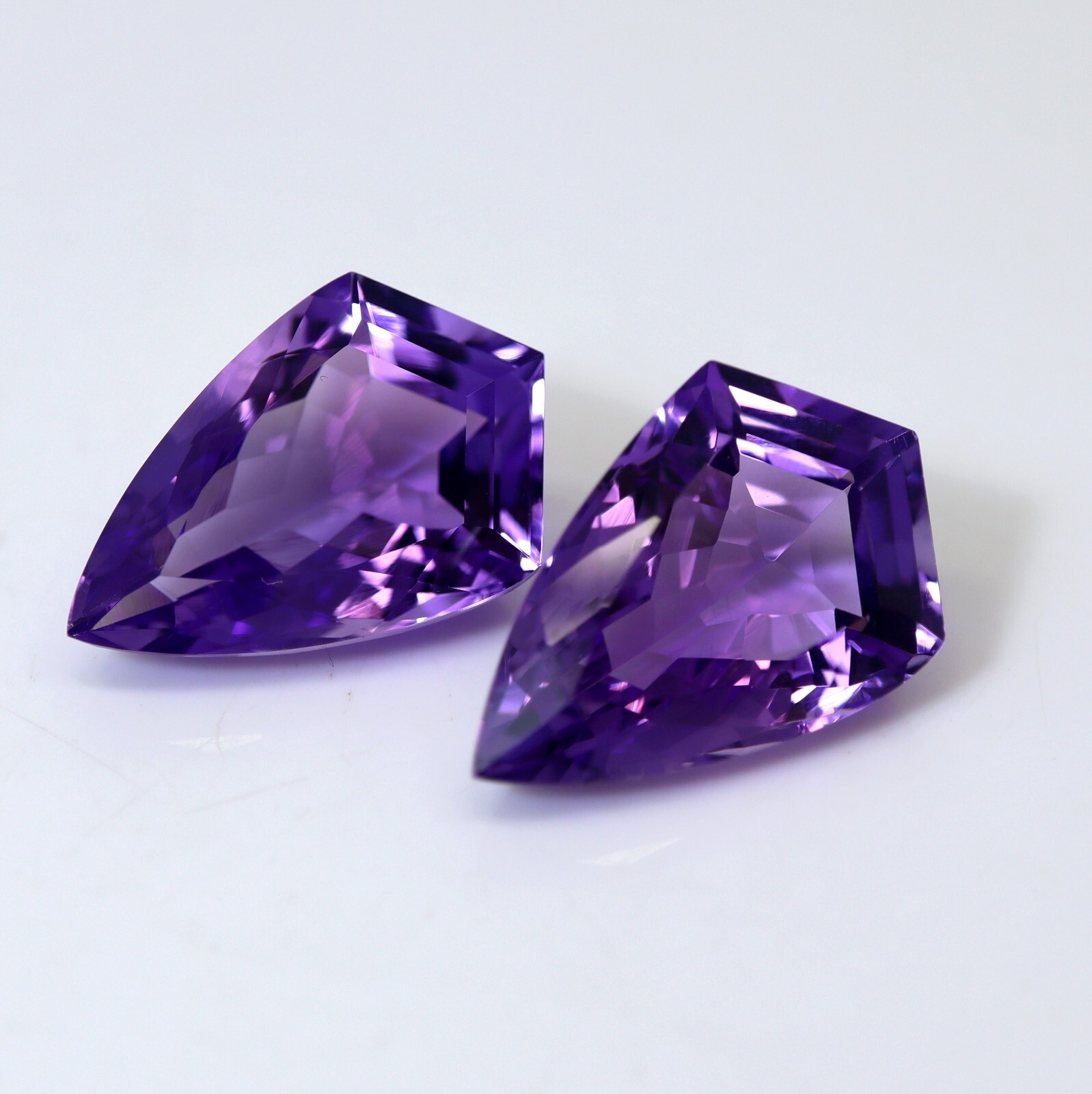 19.2×12.5 MM Natural Purple Blue Brazilian Amethyst Faceted Shield Shape Pair