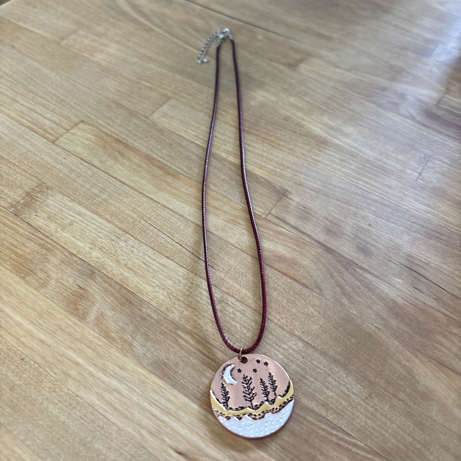 Beautiful Leather Necklace with Engraved Metal enamel Pendant Woodland Gift Box