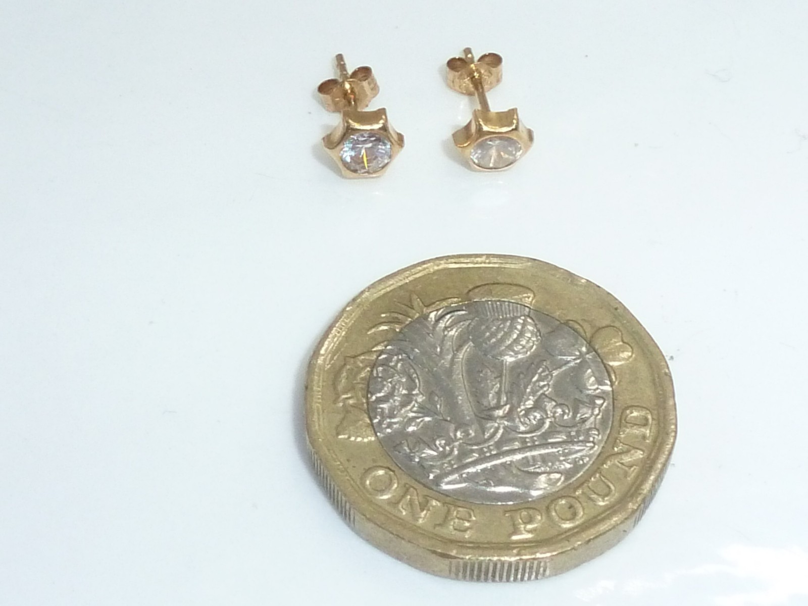Pair 9ct Yellow Gold Cubic Zirconia Hexagonal Stud Earrings