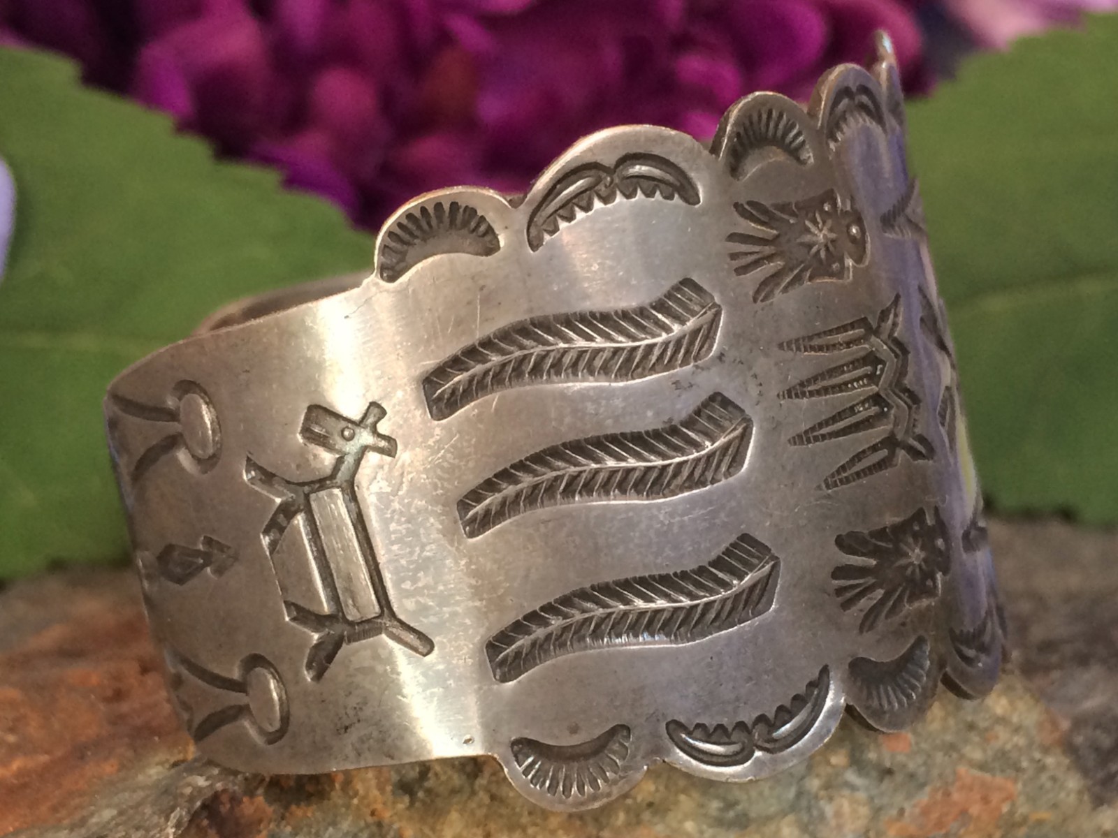 FRED HARVEY ERA NATIVE AMERICAN NAVAJO STERLING THUNDERBIRD ARROW BRACELET WOW