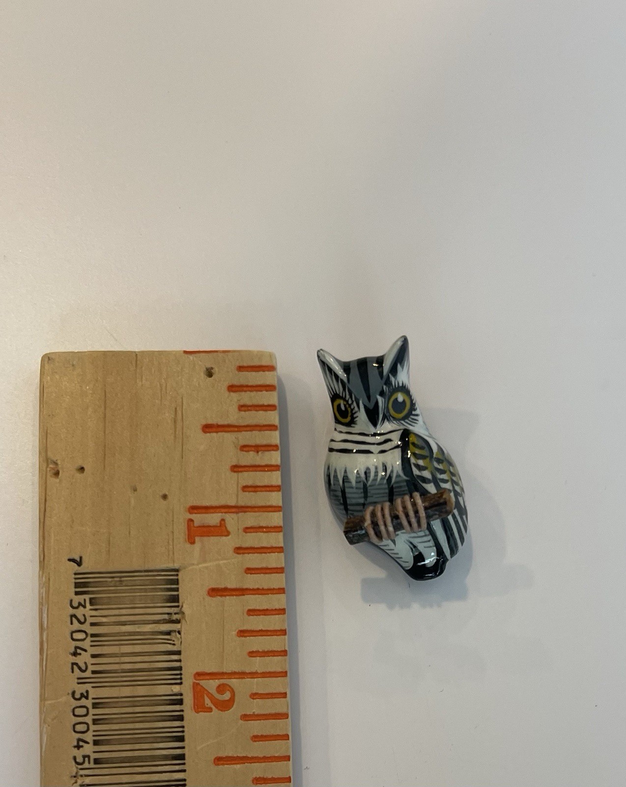 TAKAHASKI HAND PAINTED WOODEN OWL PIN! OVER 40 Years Old! NEVER USED