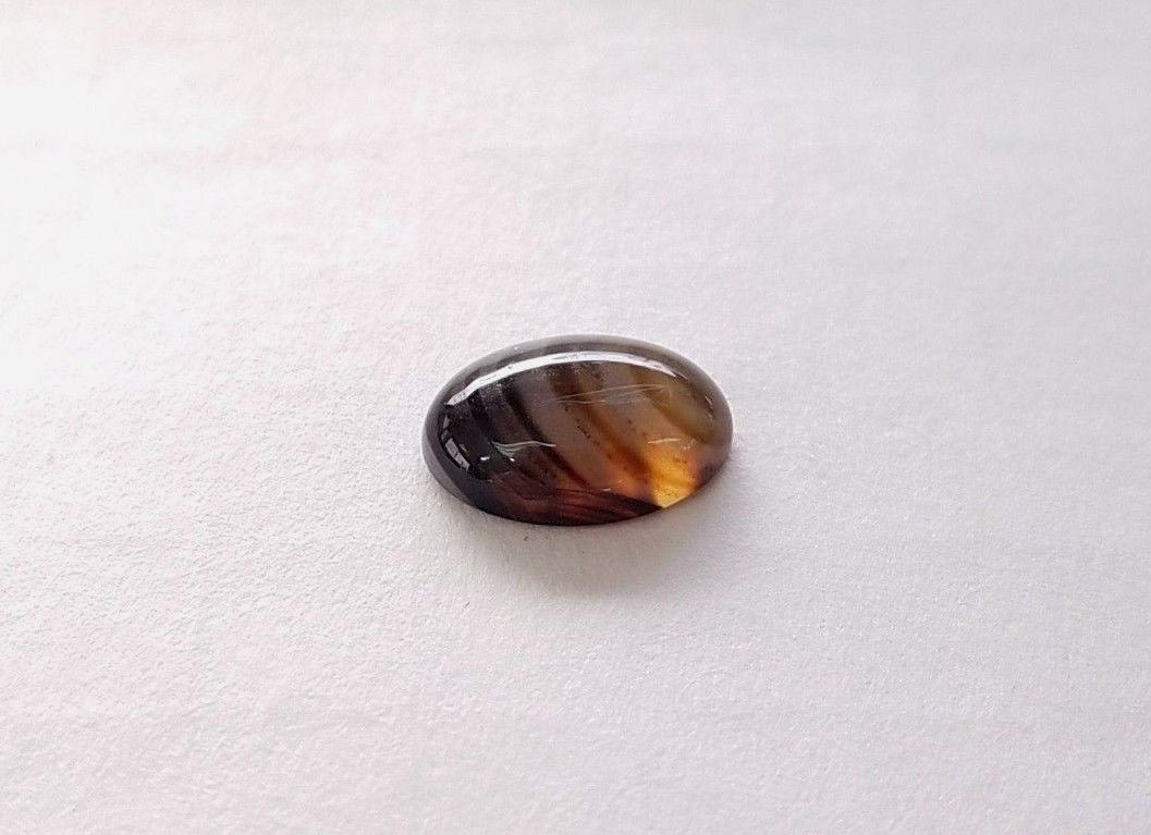 4.87 Carat Cabochon cut 14MM X 10.1MM Agate stone
