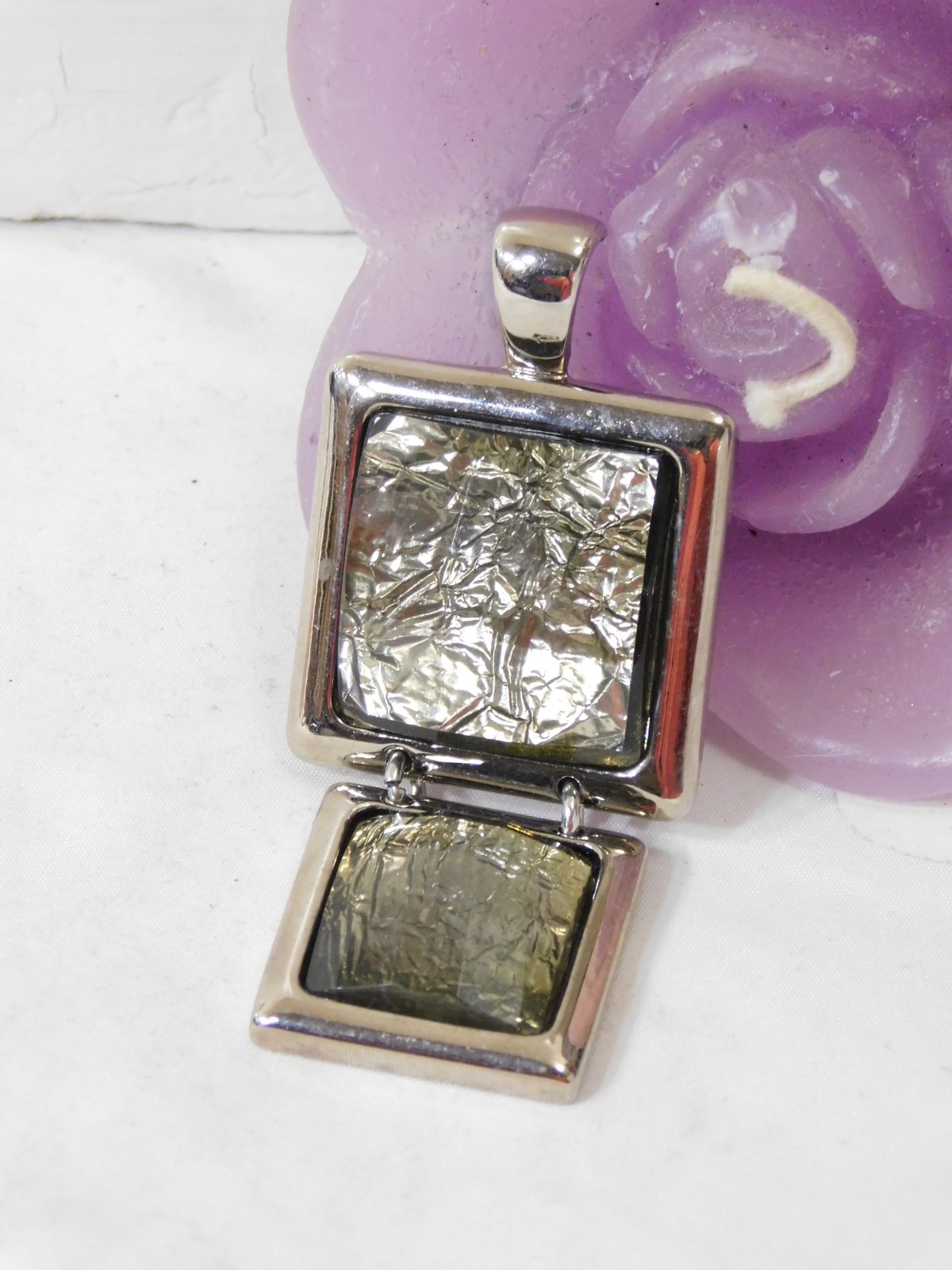 Beautiful Lia Sophia “FLUX” Pendant/Slide, Silver w/Avocado Tone, Unique, NWOT