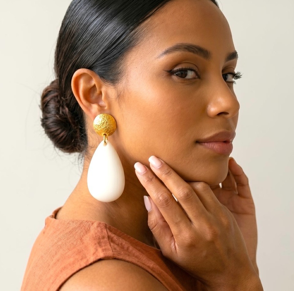 White Resin Teardrop Earrings Gold Stud Statement Drop Dangle Wedding Party Chic