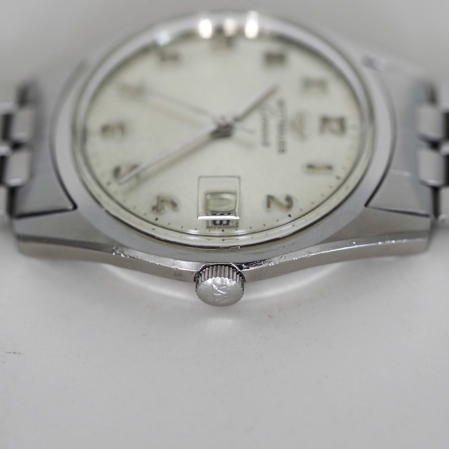 Vintage 1960’s WITTNAUER Geneve 34 mm – All Original w/ Box – SERVICED