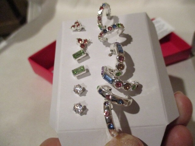 AVON Radiant Rainbow Earring Pack 6 pairs of Hoops & Studs 1/2″ D Multicolored