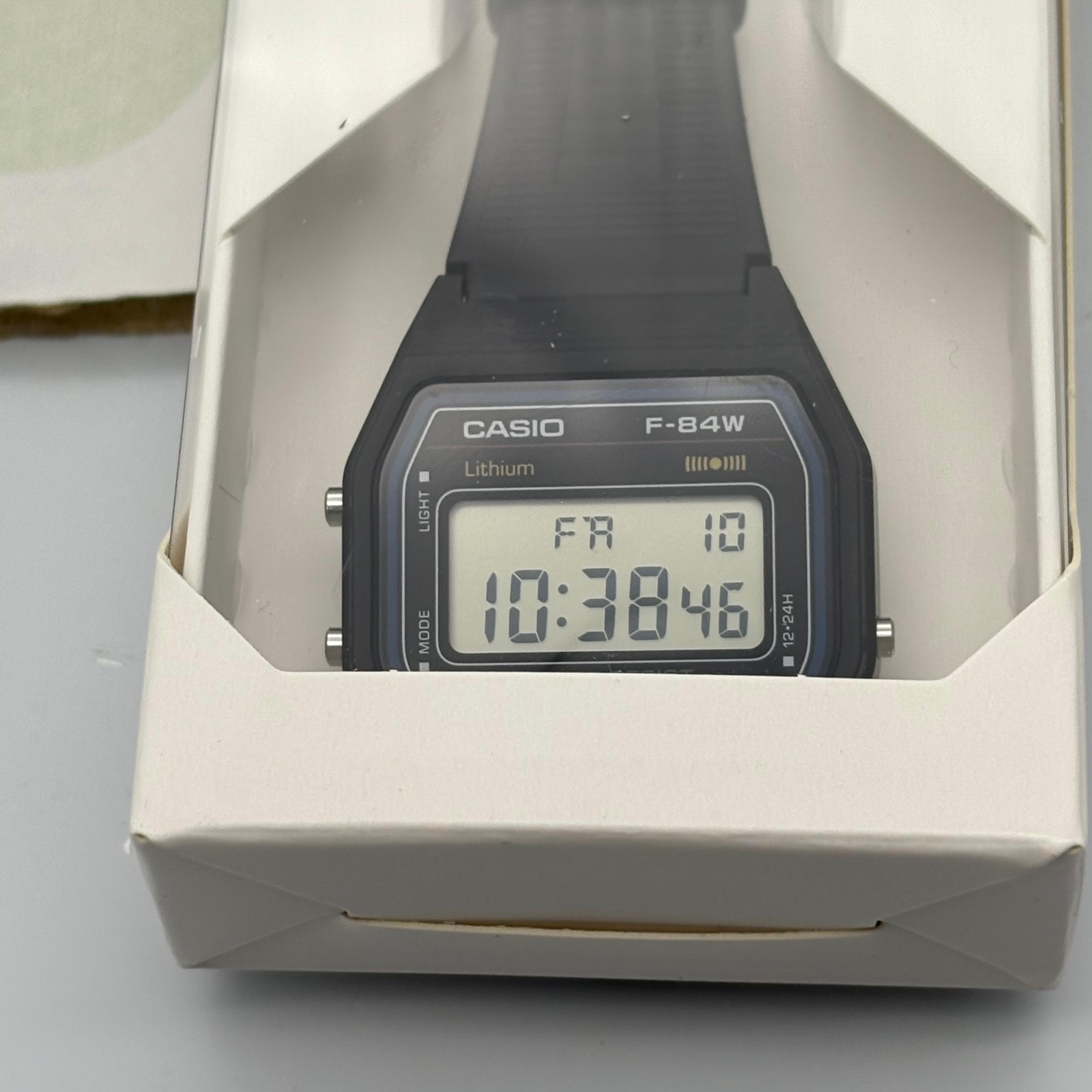 CASIO F-84W-1 Black Light Men’s Standard Digital Wristwatch OFFICIAL New