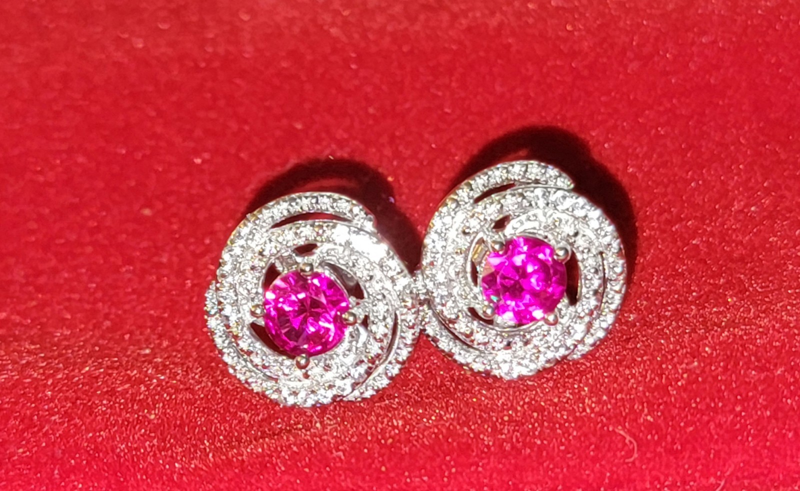 STERLING SILVER .925 RED PINK STONE MELEE DIAMOND STUD EARRINGS MARKED JS-NEW-