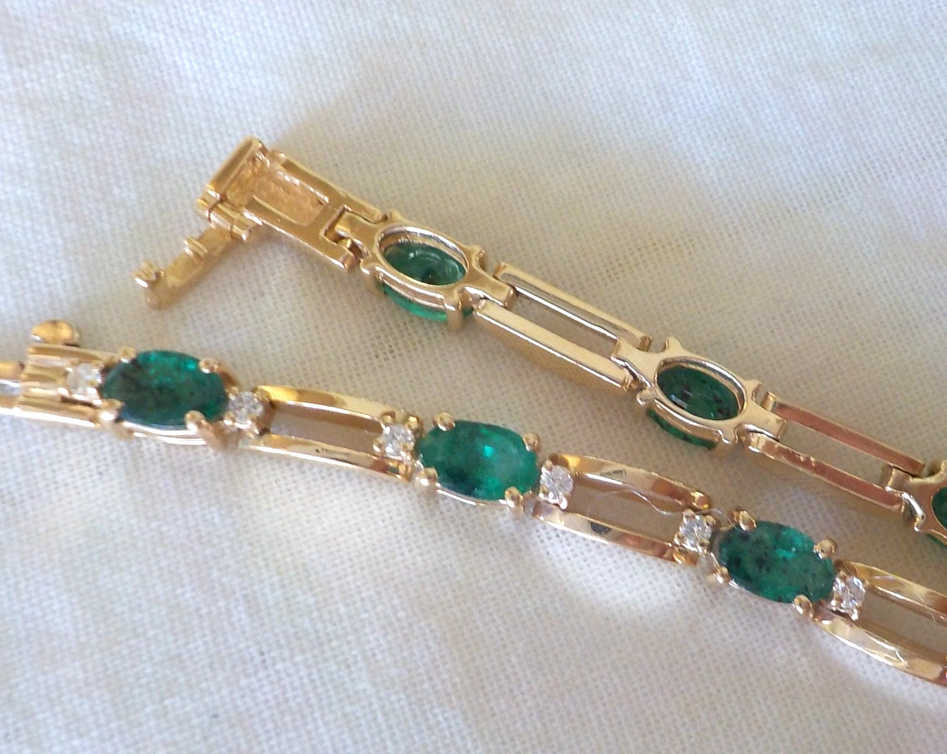 Heavy 14K Yellow Gold Natural Emerald Diamond Bracelet – 12.90 gms, 7.1 in, 5+ct