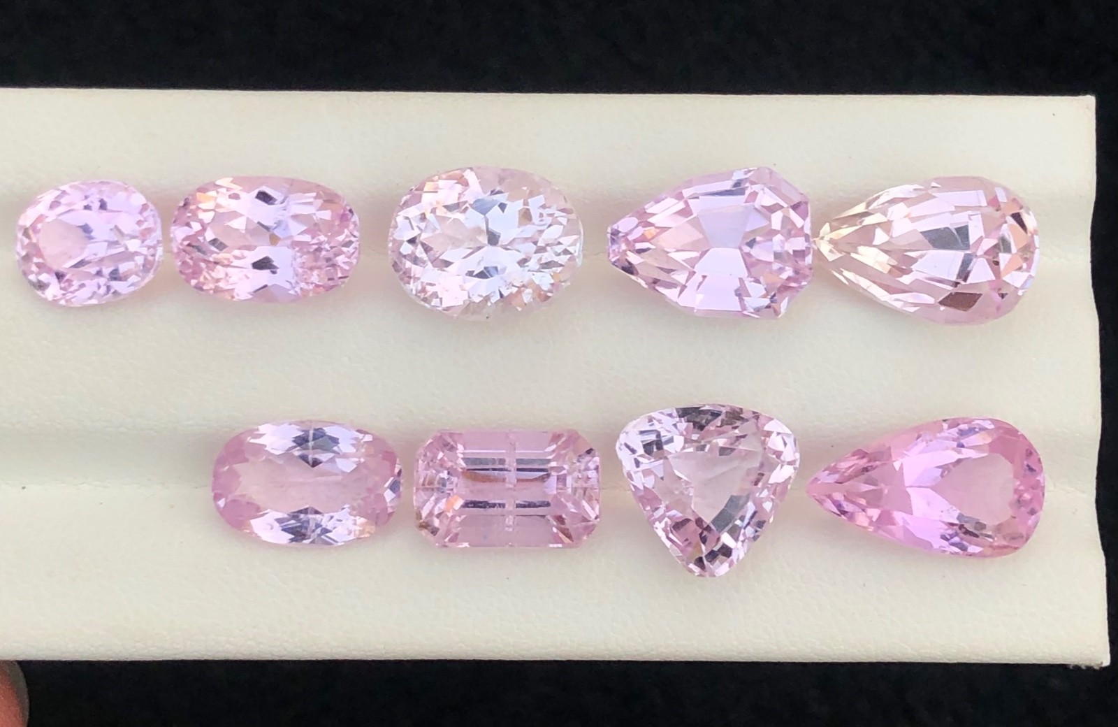 46 Carat Natural cut Top Quality Pink Kunzite, loose gemstone from Afghanistan