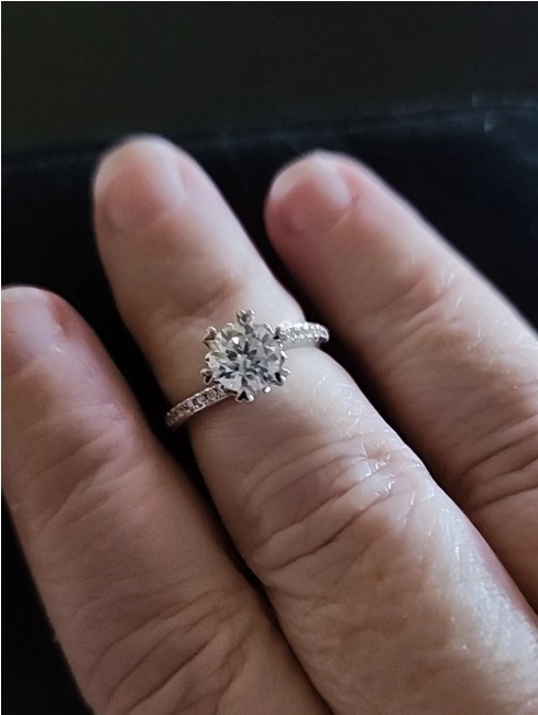 Rhodium-plated Solitaire Ring with Moissanite Center Stone – Size 7