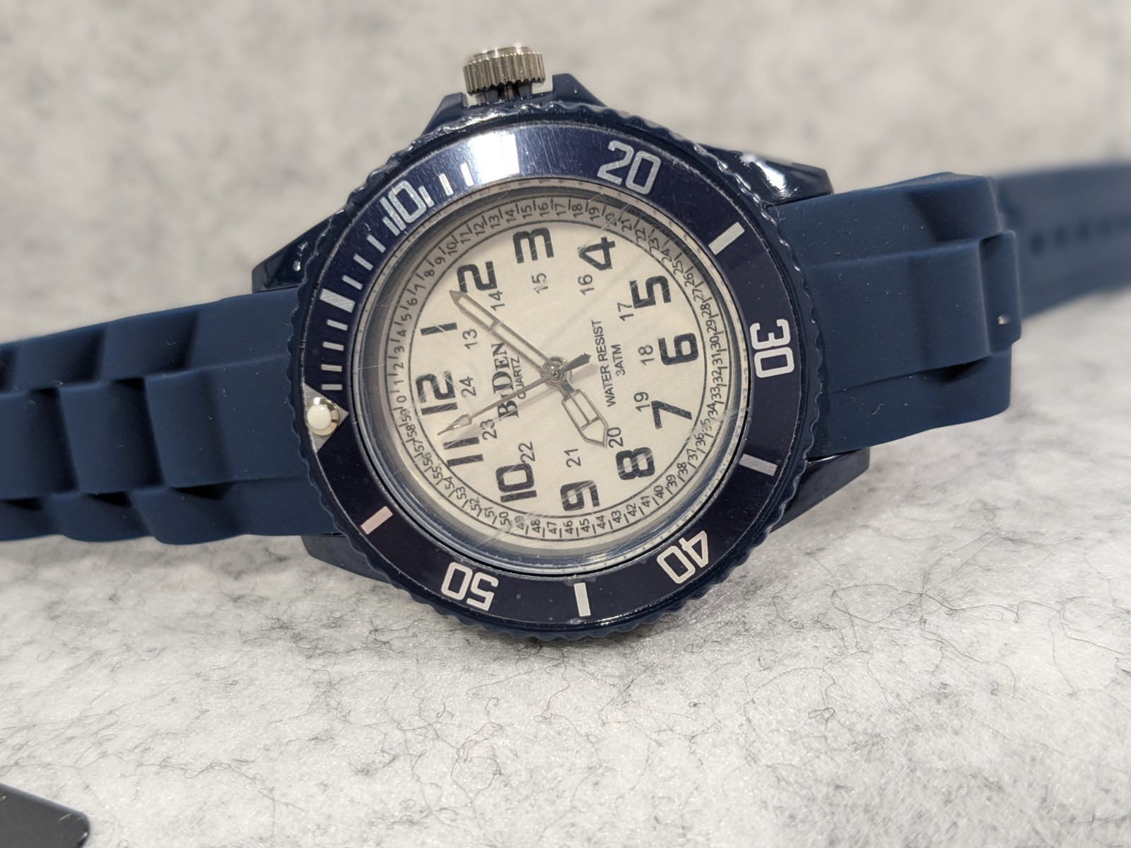 BIDEN Analog Quartz Sport Watch Blue Silicone Band Diver Style w/ Pouch