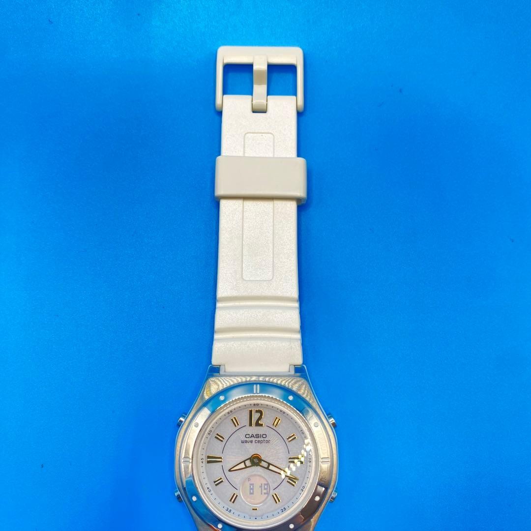 CASIO Wave Ceptor LWA-142 Women’s Watch, White