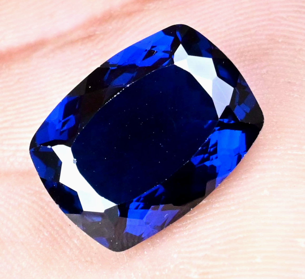 21.25 Ct Natural D’Block Blue Tanzanite Cushion Certified Flawless Gemstone