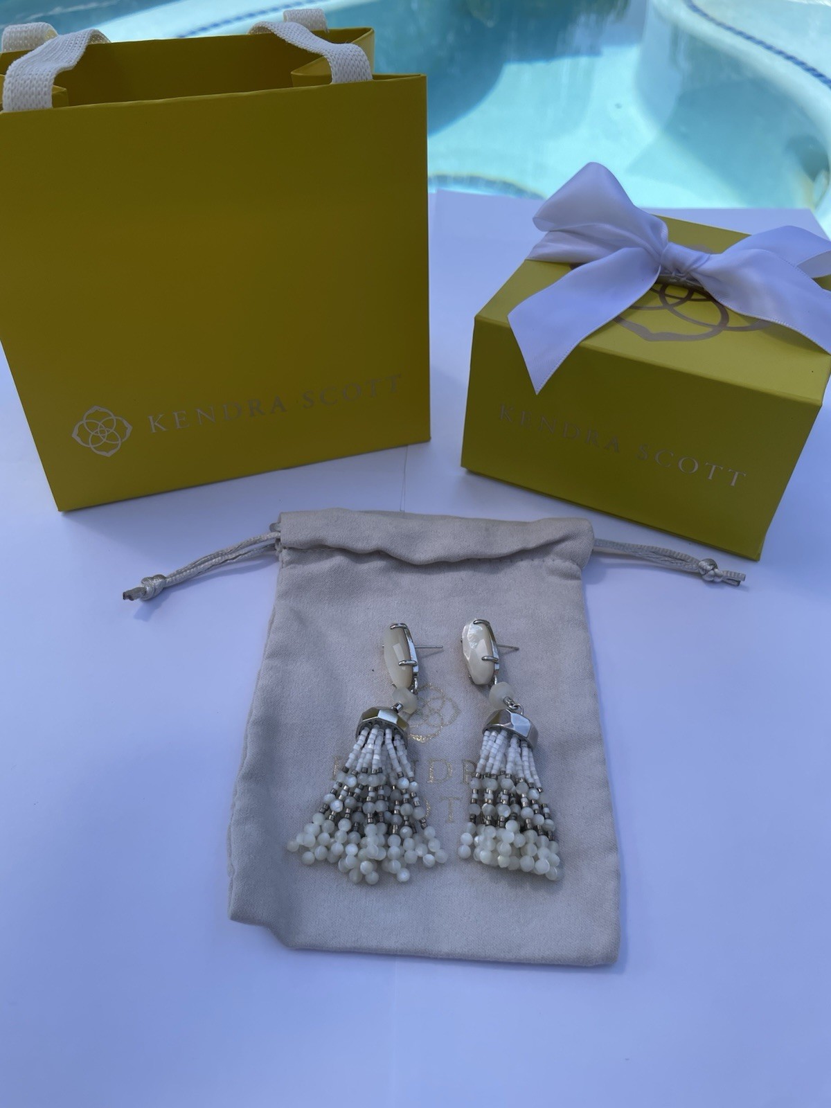 Kendra Scott Beaded Dangle Drop Earrings – Silver Tone White Mother of Pearl