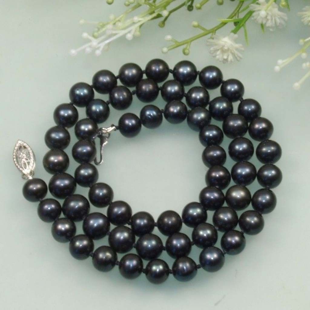 Beautiful 8-9mm Black Cultured Fresh Water Akoya Pearl Necklace 18” 14K