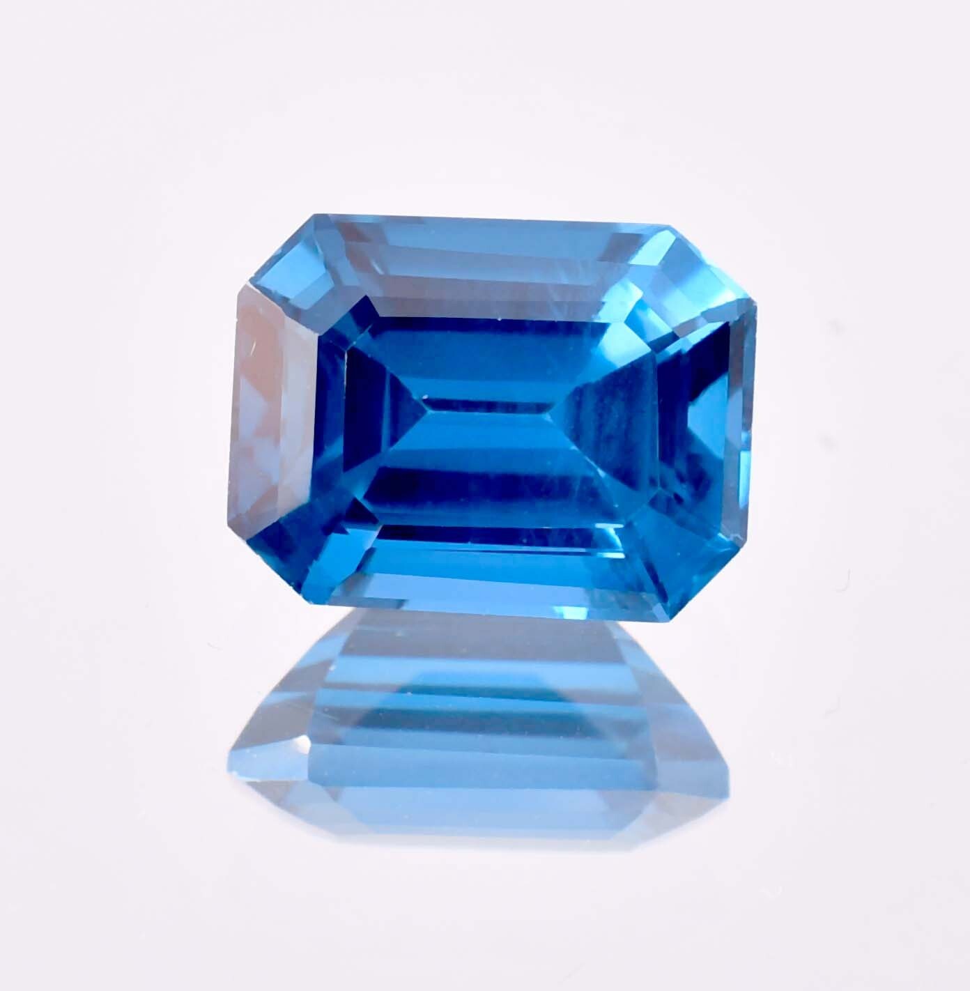14 x 11 MM Natural 13.45 Ct Ocean Blue Tourmaline From Mozambique, GIT Certified