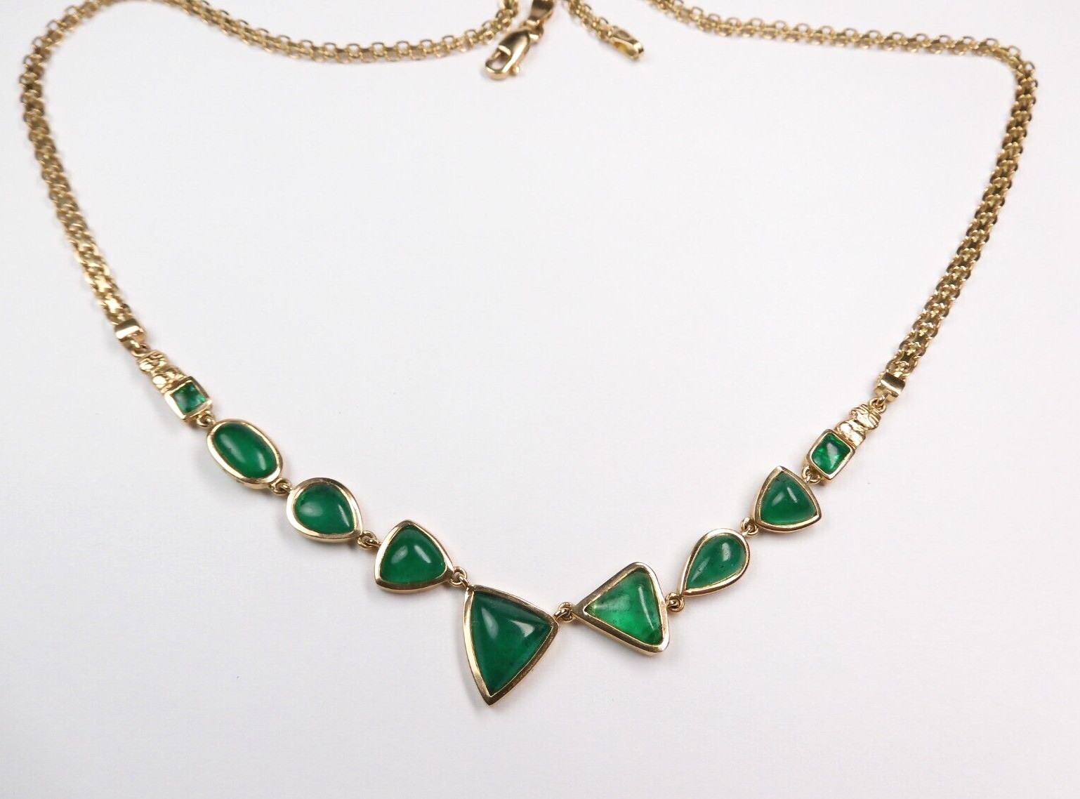 Colombian Emeralds Necklace 6.50 Cts 18K Yellow Gold Pre-Colombian Style Fine