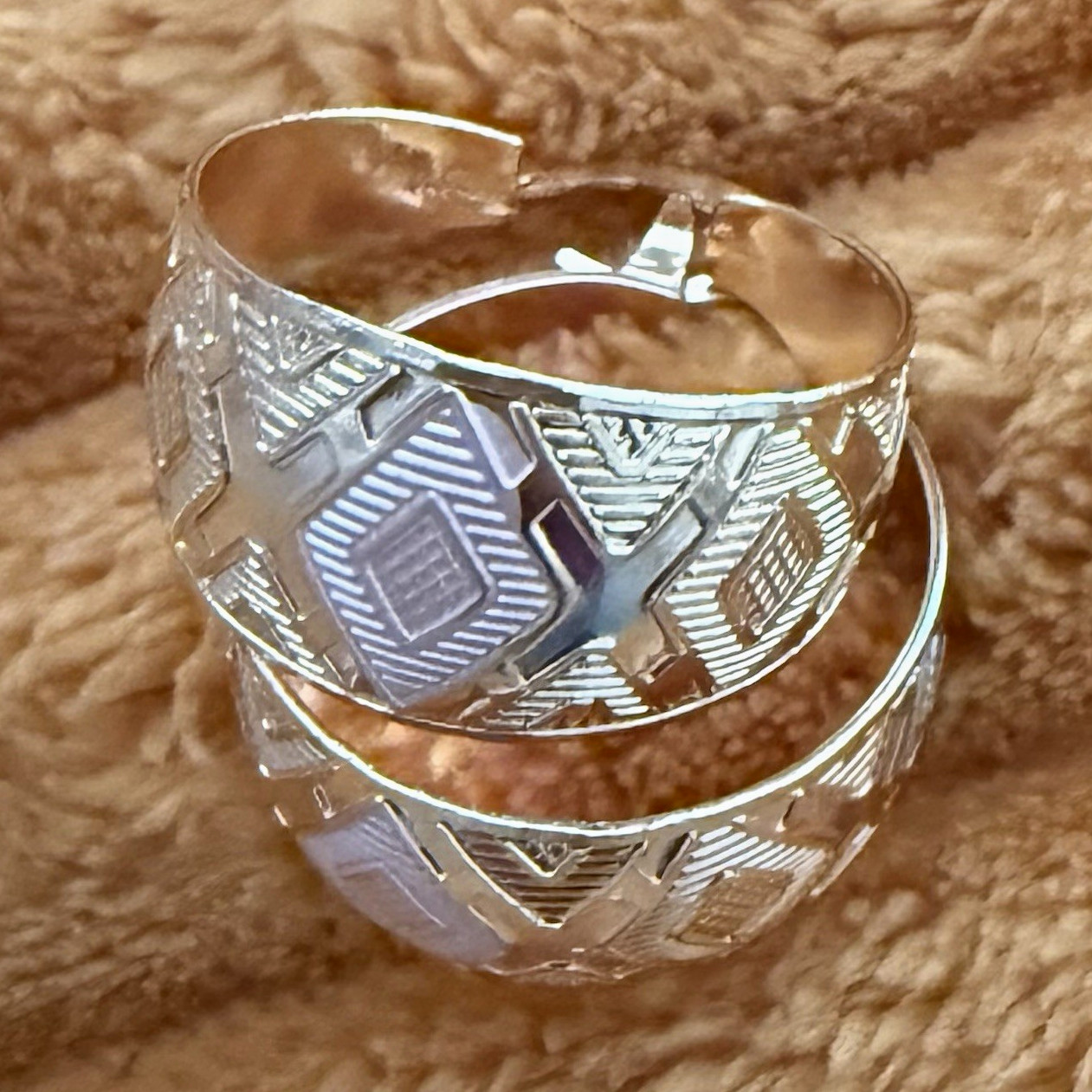 Silver Tone Engraved Geometric Pattern Hoop Earrings Hinged Metal No Stone