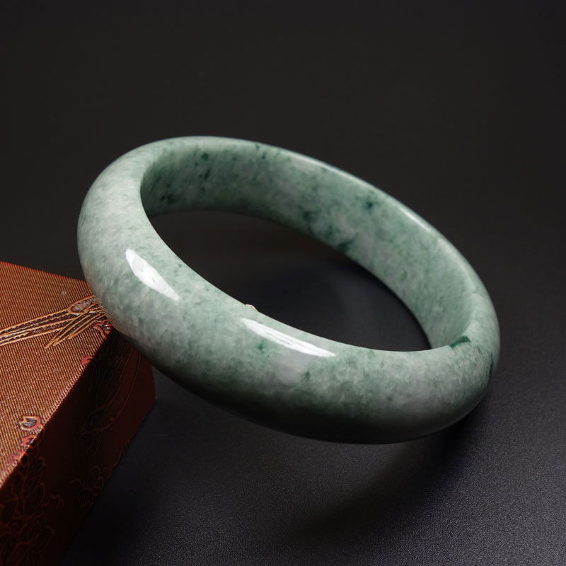 61mm Certified Grade A 100% Natural Green Jadeite Jade Bracelet Bangle Z06921