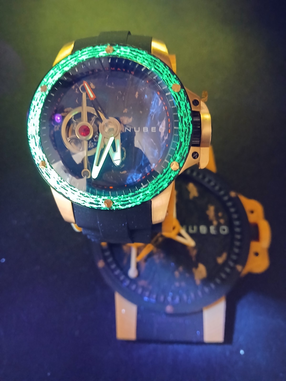 Nubeo Curiosity Evolution Automatic NB-6066-02 With One Off Stand