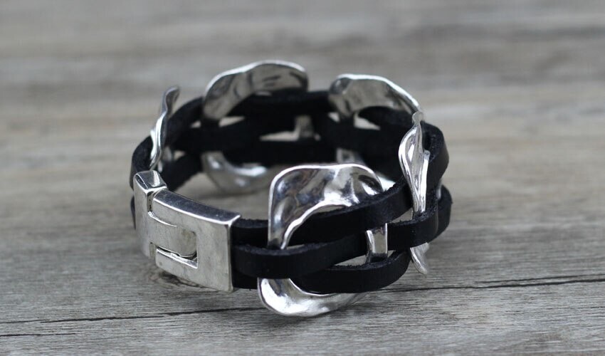 Handmade Uno STYLE De Único 50’s Leather Bracelet BLACK LEATHER (B13)