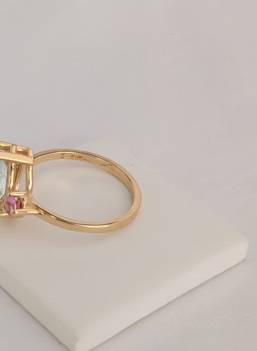 Aquamarine & Topaz Ring 14K Gold 3 Grams Retail Price $1899 Make An Offer!