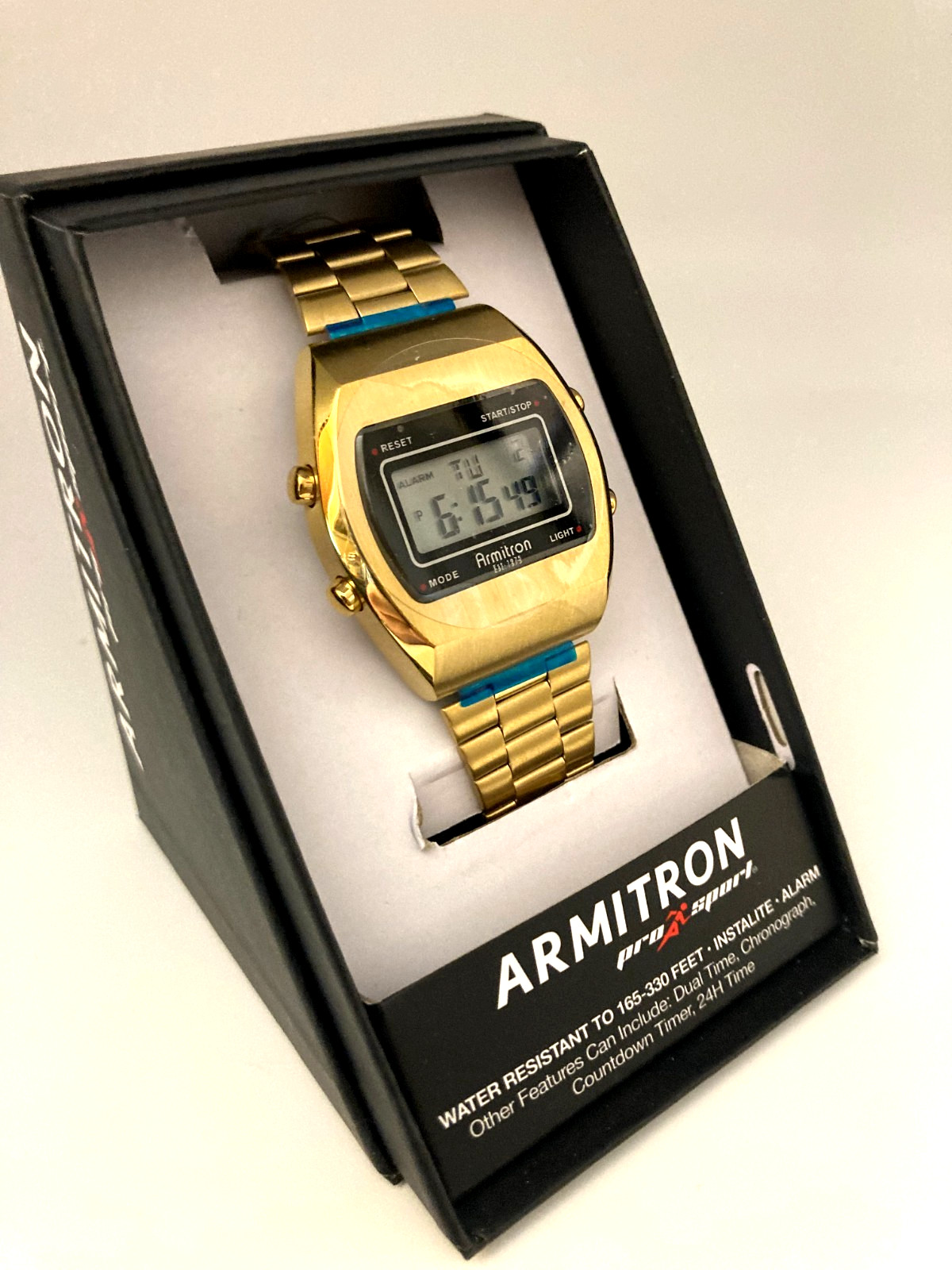 Armitron Sport Retro Men’s Digital Bracelet Watch, 40/8512BKG Brand New With Box
