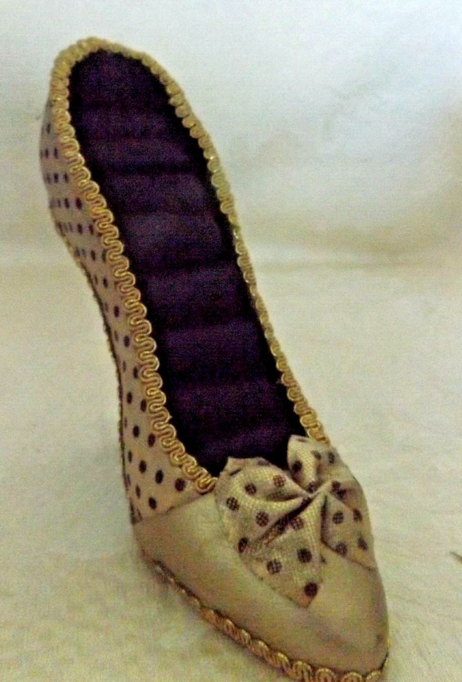 STILETTO RING AND/OR EARRING HOLDER – CLASSY, CUTE, QUIRKY, ALL AGES
