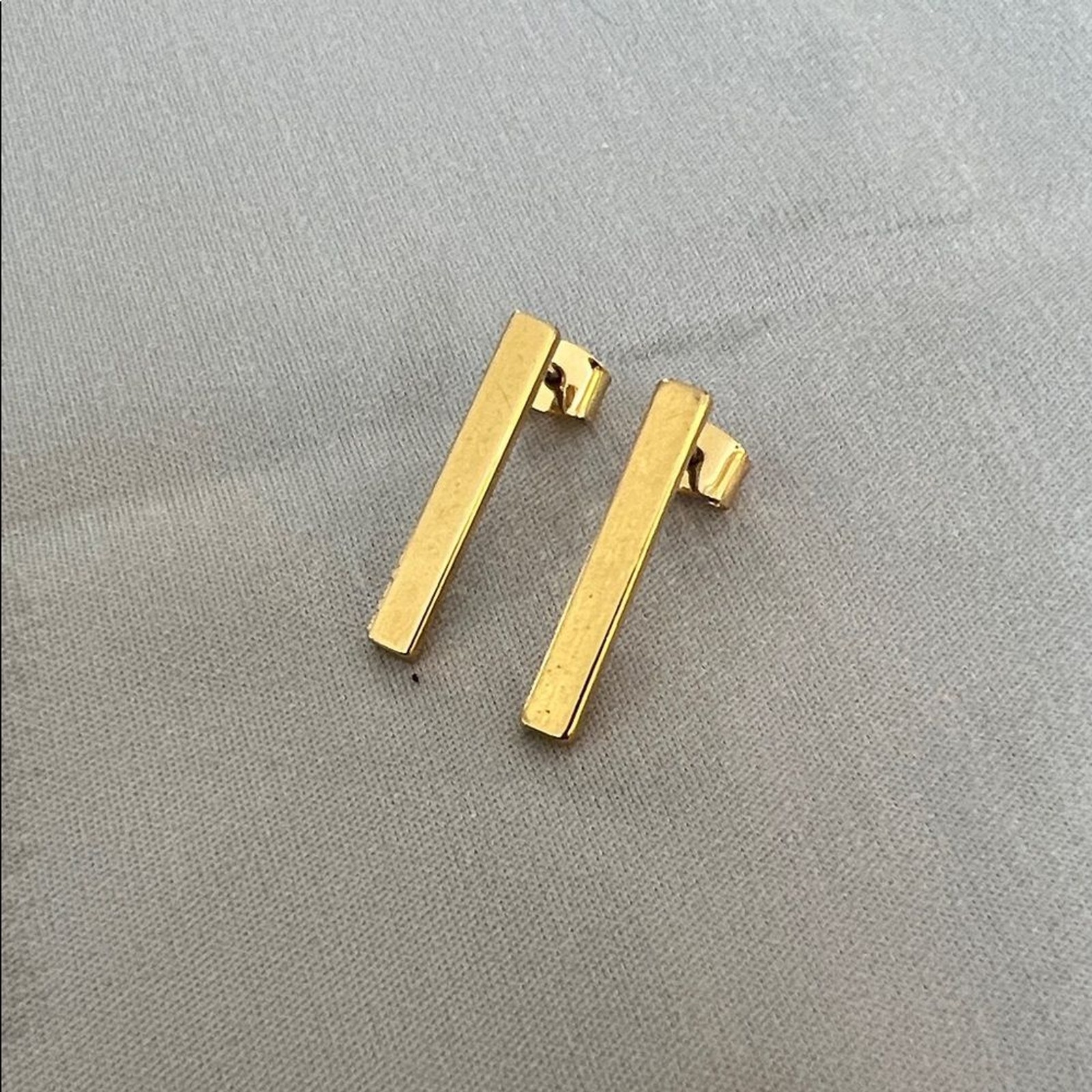 French Connection Gold-Tone Bar Earrings