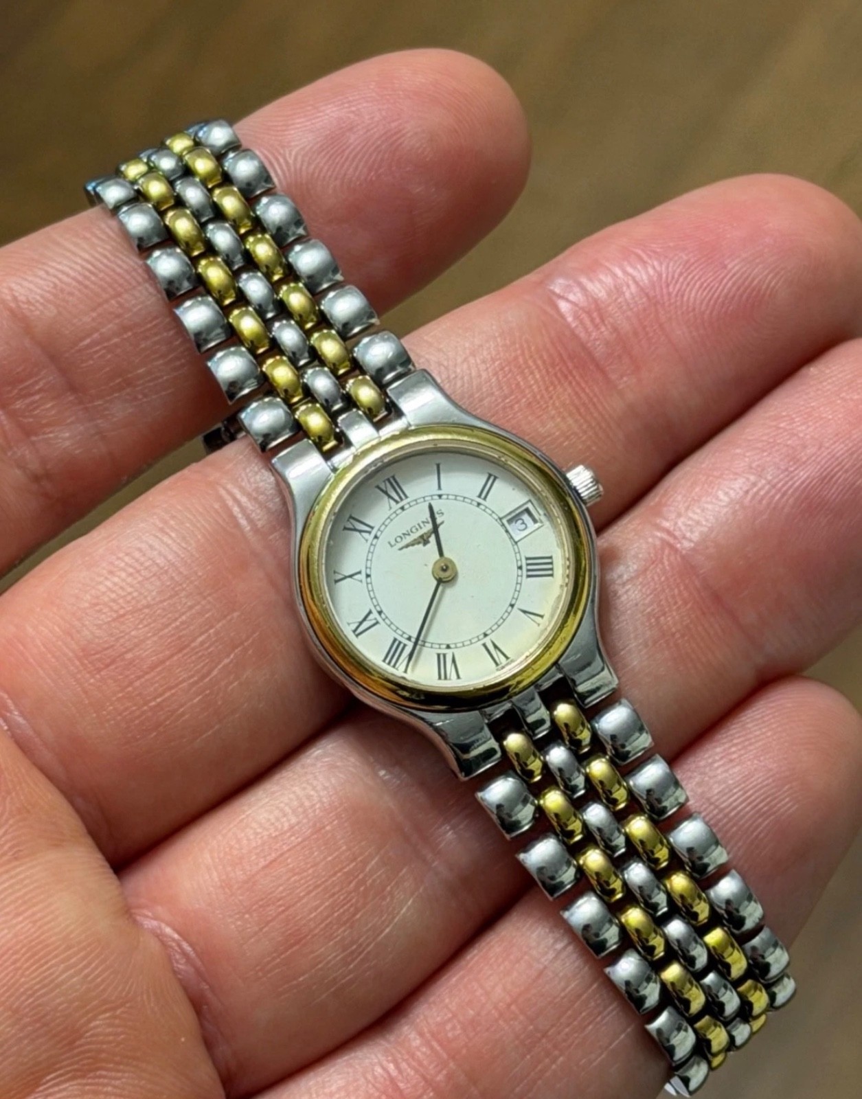 LONGINES Le Grande Classique L5.131.3 24MM LADIES Please Read The Description