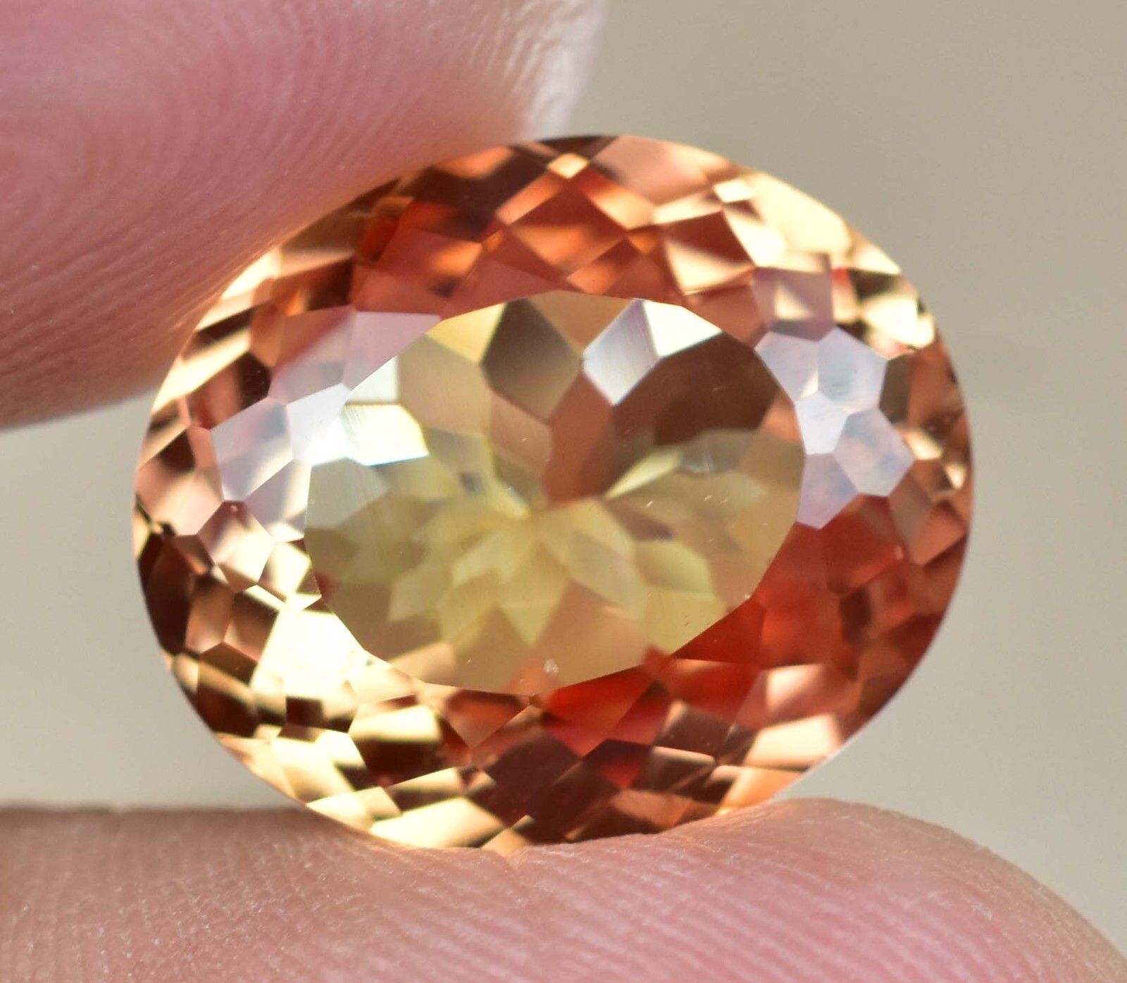 14.15 Ct Natural Ceylon Padparadscha Sapphire Stunning Certified Oval Gemstone