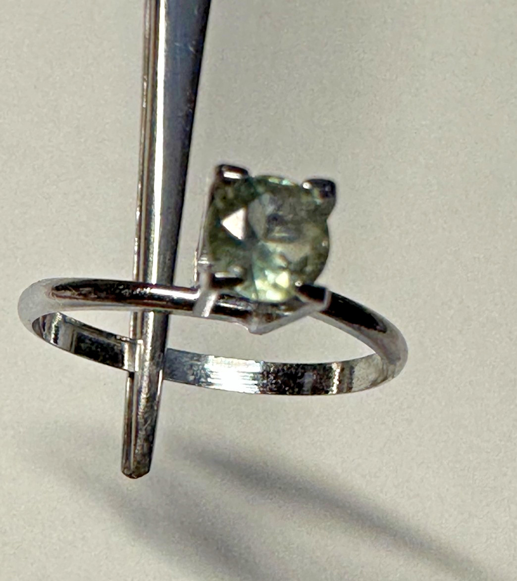 Genuine MONTANA BLUE GREEN SAPPHIRE Round .60ct, 5. mm, 3.0mm Gemstone #55