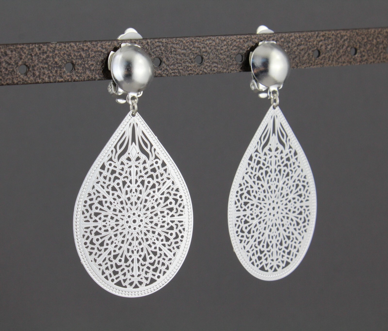 Silver Clip On earrings filigree teardrop pendant clips lightweight 2.5″ long